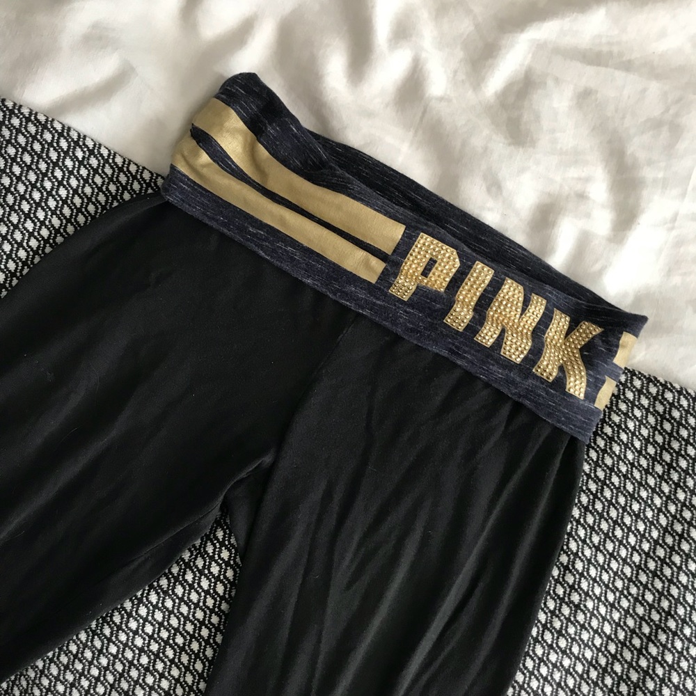 Victoria’s Secret yoga leggings