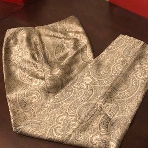 Ann Taylor beautiful holiday pants.