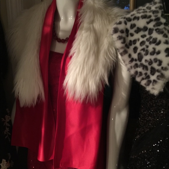 So much to list  clothing, shoes, bags👠👗👛👢 - Picture 5 of 8