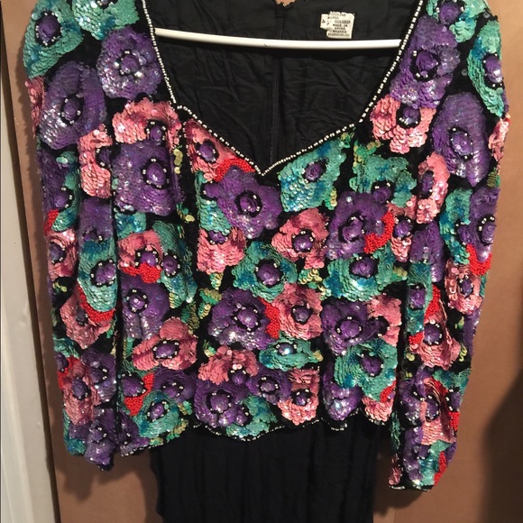 So much to list  clothing, shoes, bags👠👗👛👢 - Picture 8 of 8