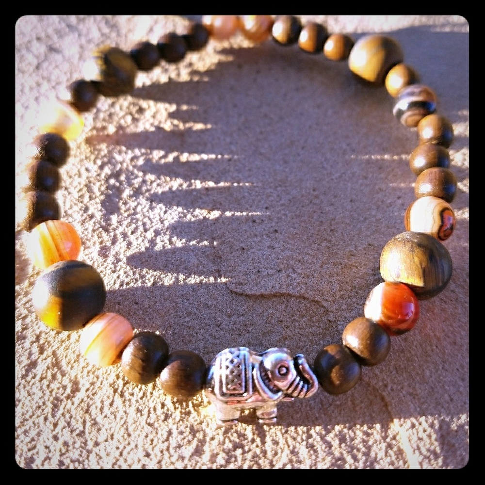 Agate bracelet