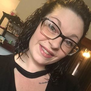 Meet your Posher, Kaitlin