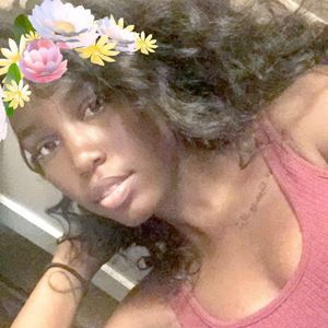 Meet your Posher, Bobbie