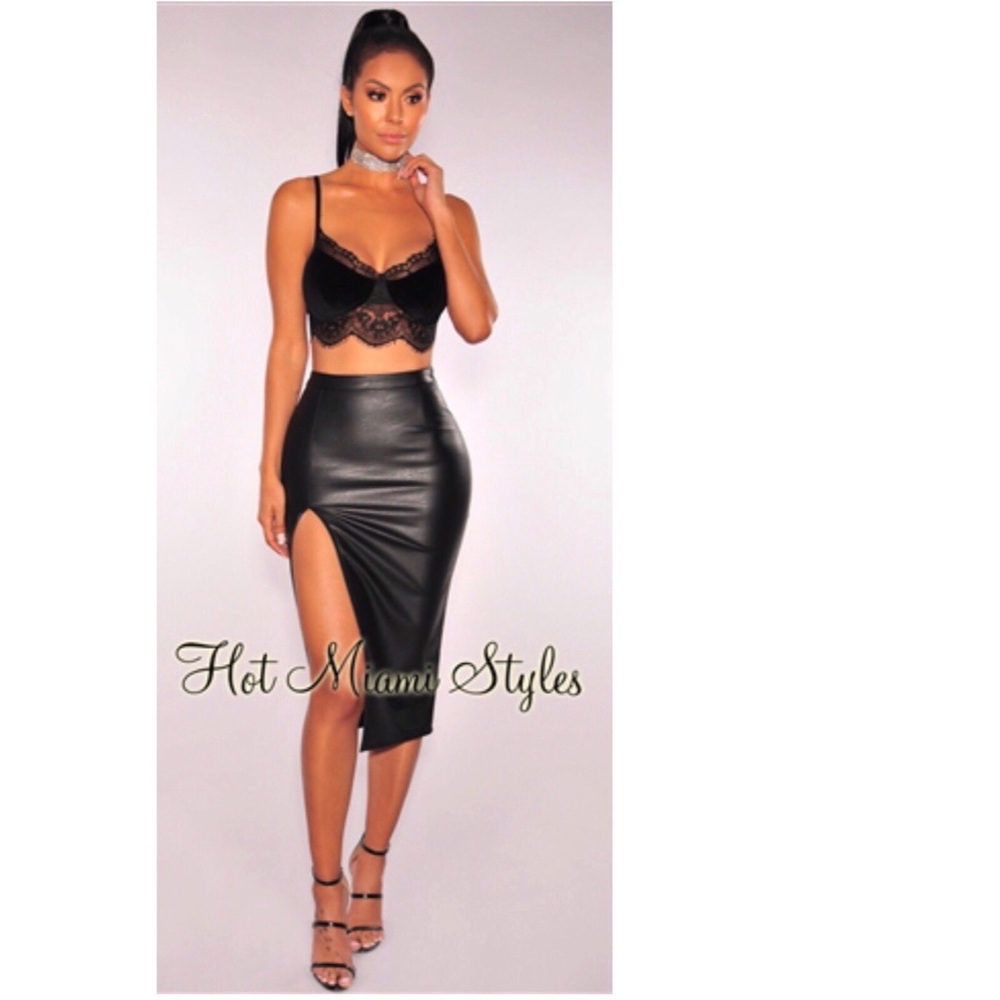 Hot Miami Styles faux leather skirt
