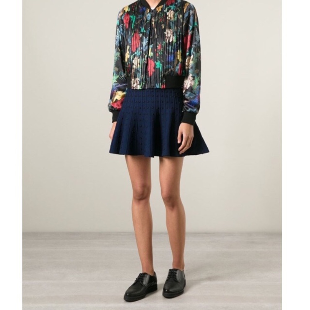 Alice+Olivia Black Floral & Bird Print Silk Jacket - Picture 2 of 8
