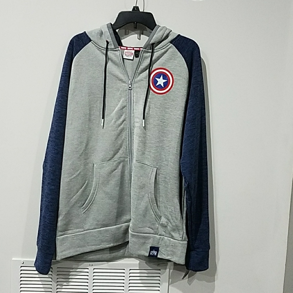 Nwt Marvel Captain America Men's Hoodie