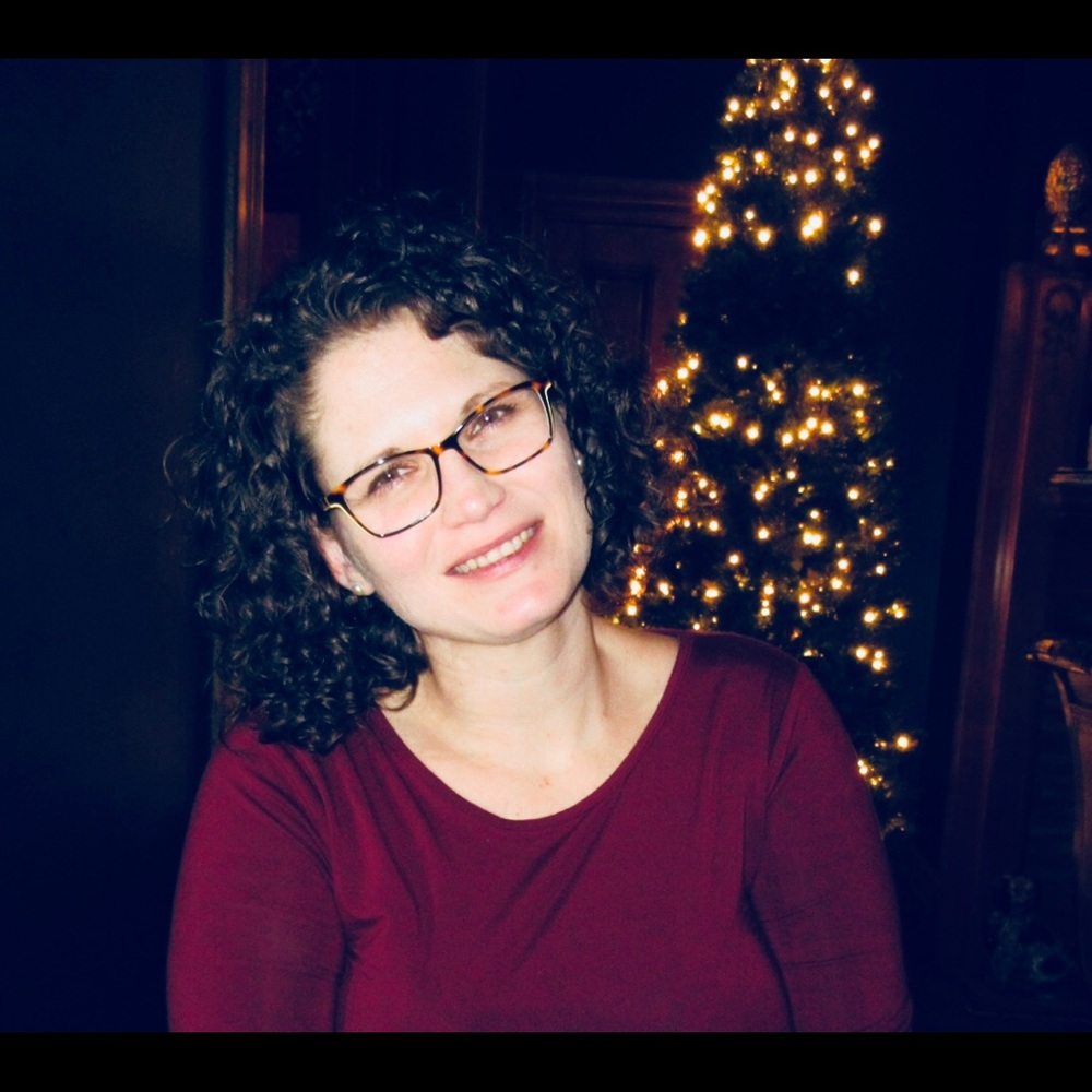 Meet your Posher, Leah