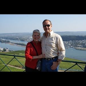 Meet your Posher, Dennis