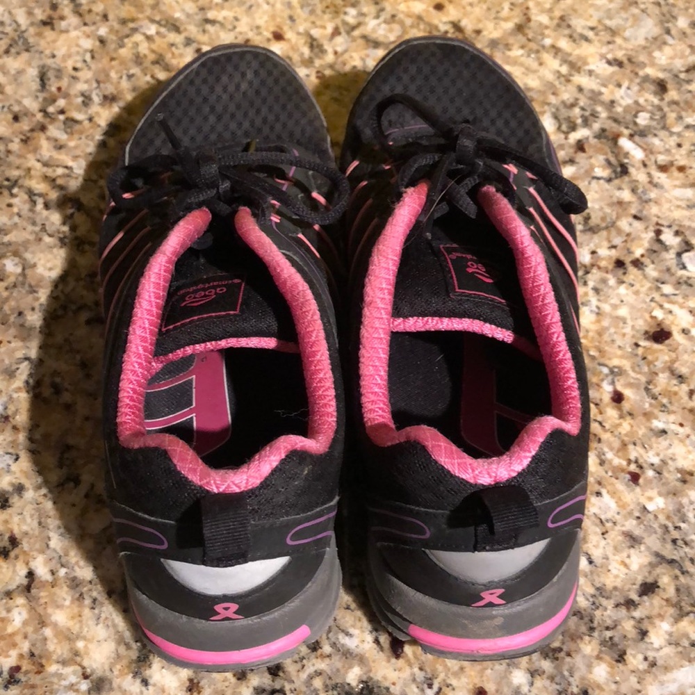 💓SALE💓Authentic Abeo sneakers special edition