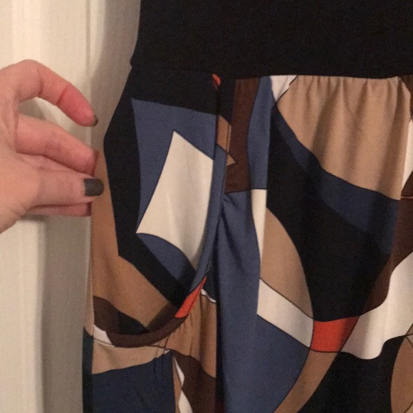 Dress - Picture 2 of 3