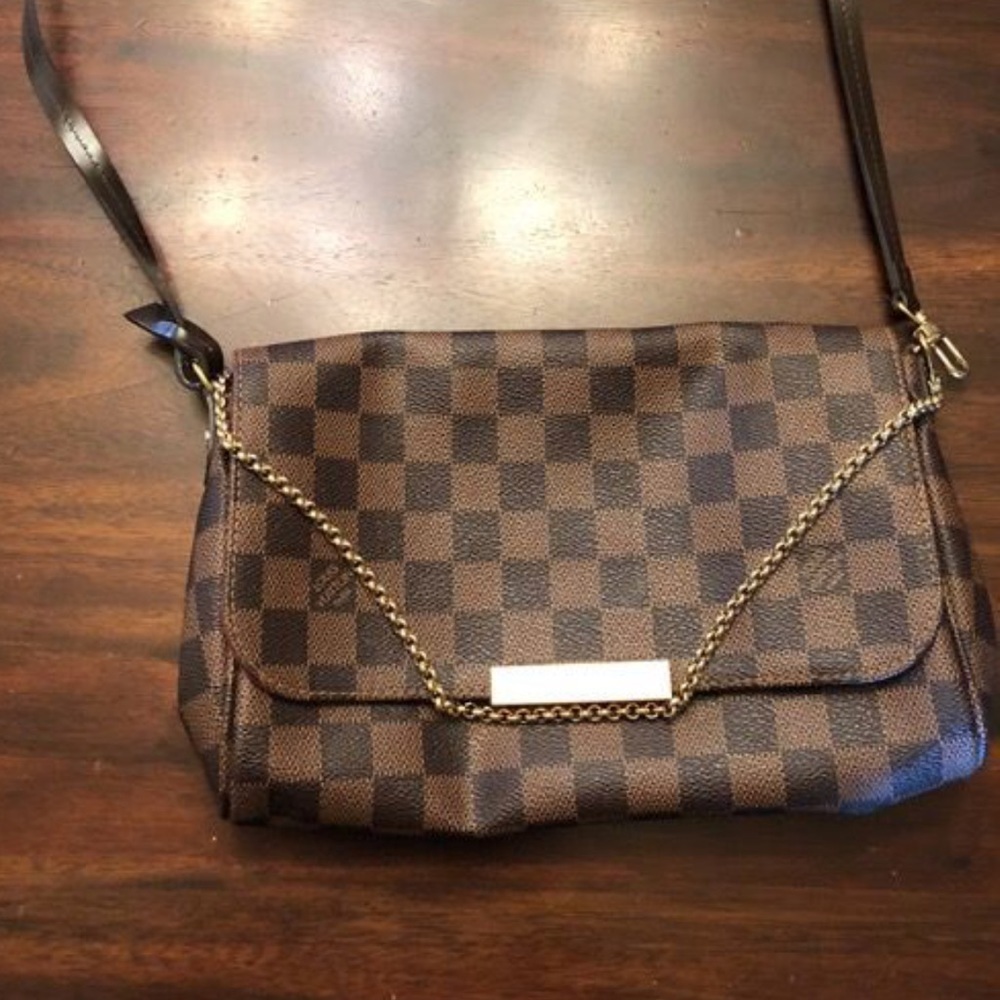 Authentic Louis Vuitton Cross Body