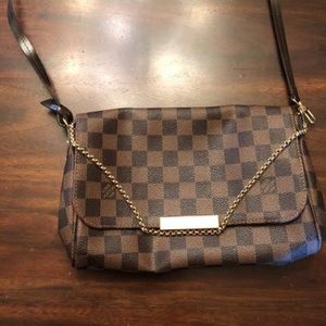 Authentic Louis Vuitton Cross Body