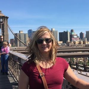 Meet your Posher, Stacey