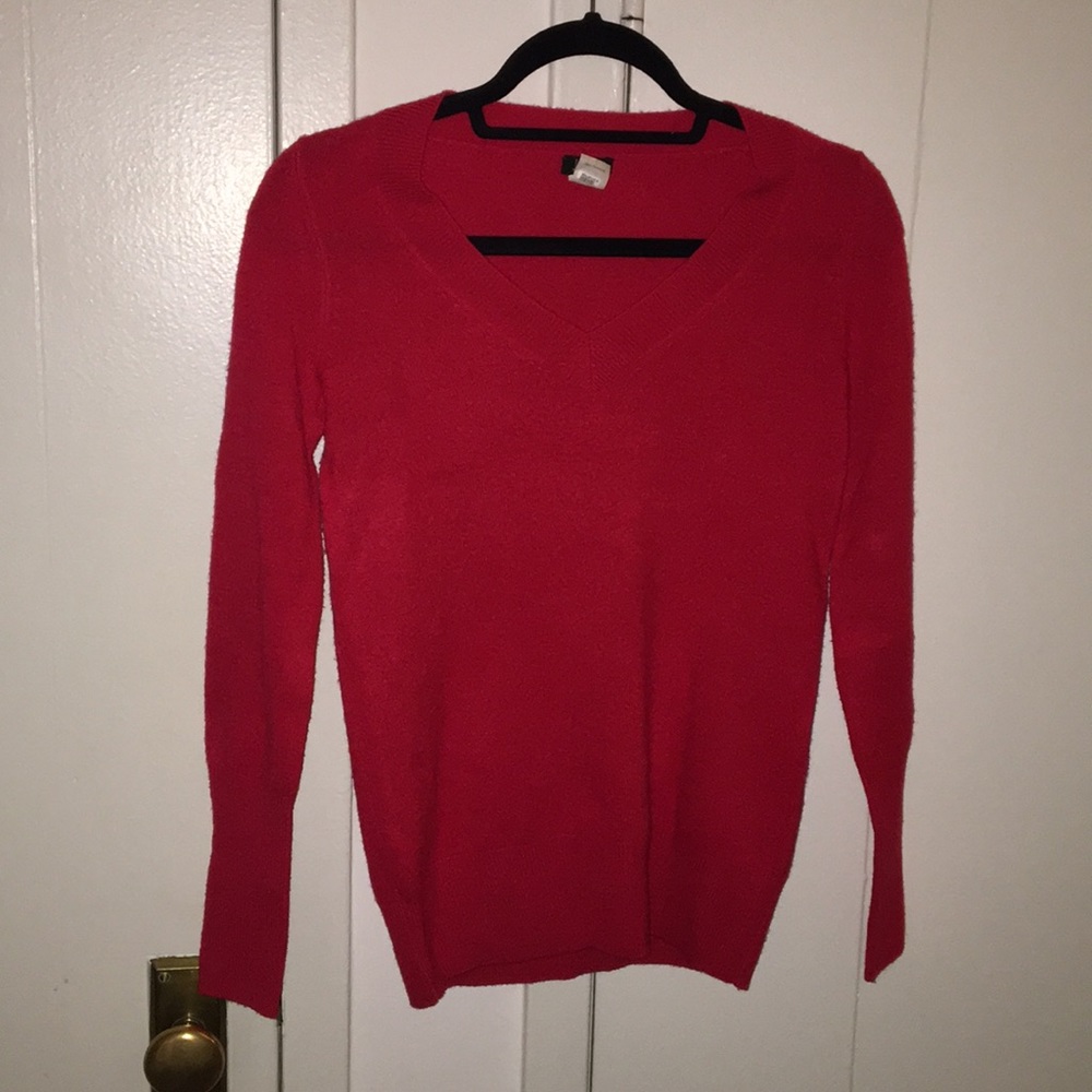 Red cashmere sweater