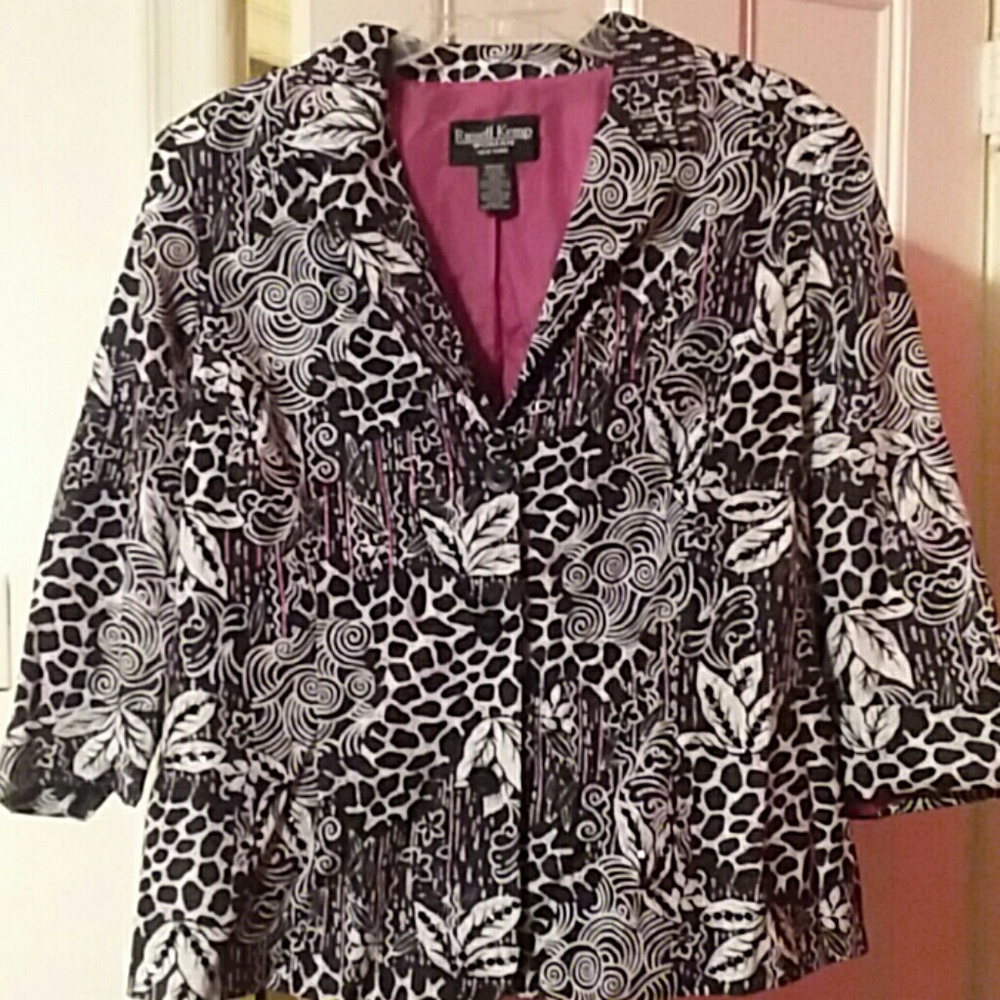 Beautiful Top by Russell Kemp woman