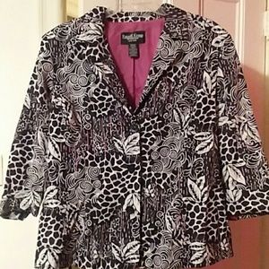 Beautiful Top by Russell Kemp woman