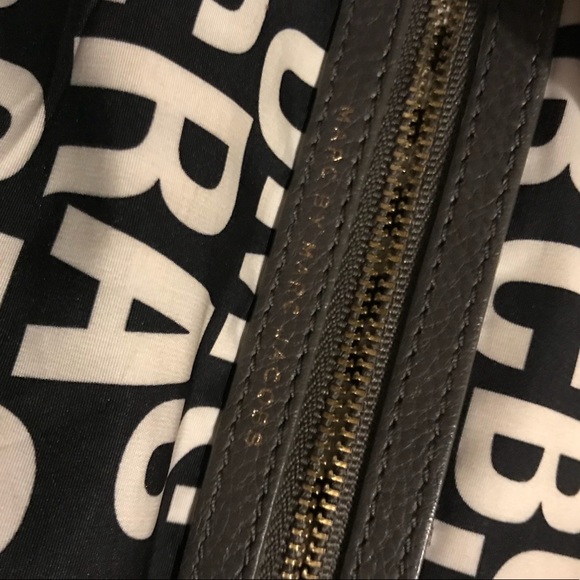 Marc by Marc Jacobs Classic Q Natasha - Picture 8 of 8