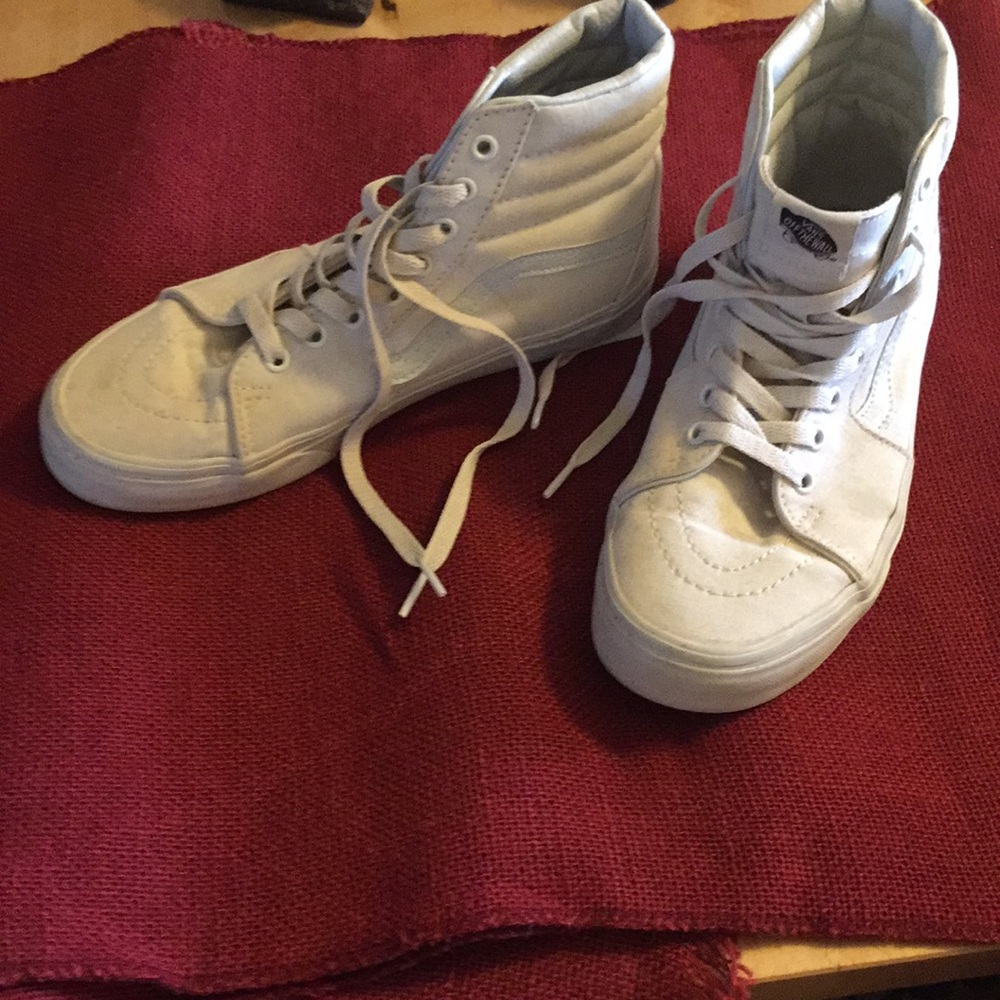 Vans high tops very good condition.