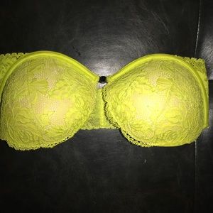 Victoria secret light push-up strapless bra