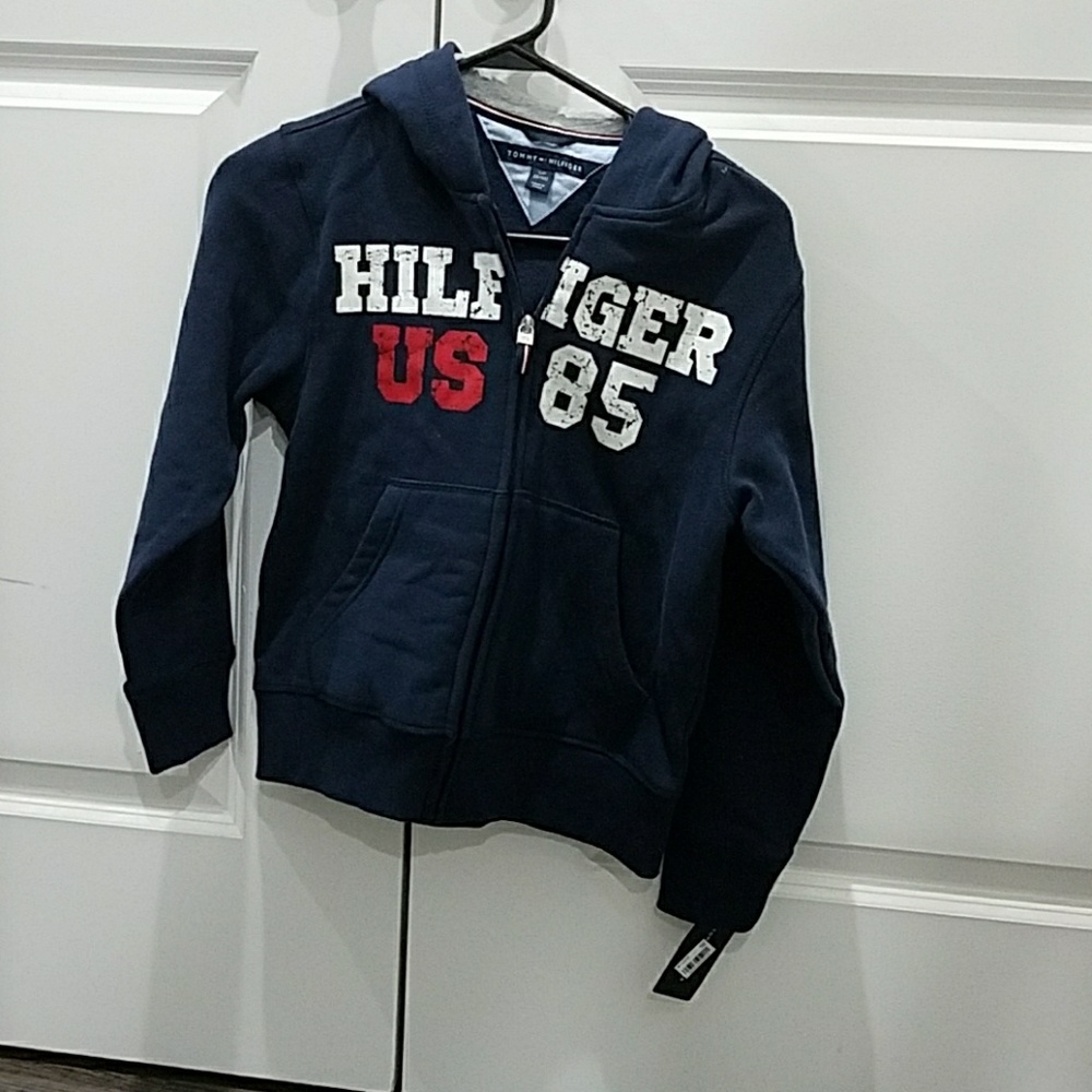 Nwt Tommy Hilfiger Hoodie
