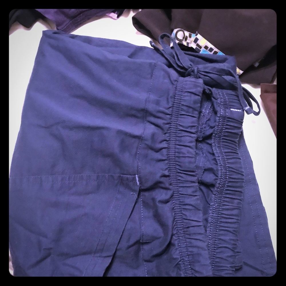 Cherokee scrub PANTS in navy blue. EUC stretch