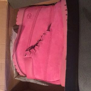 Pink Timberlands Womens Classic 6” size 6.5