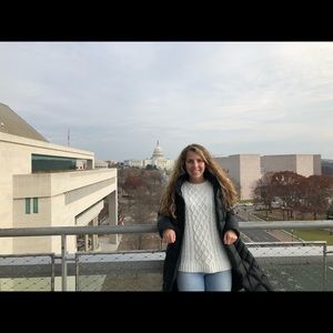 Meet your Posher, Rose