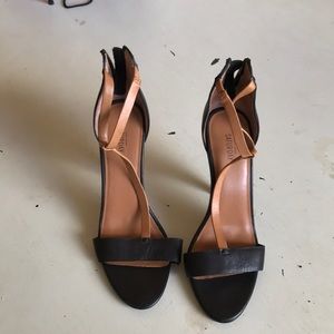 Kate Spade Saturday pumps 7.5