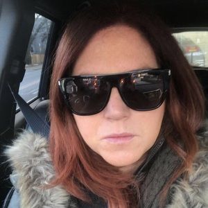 Meet your Posher, Jillian