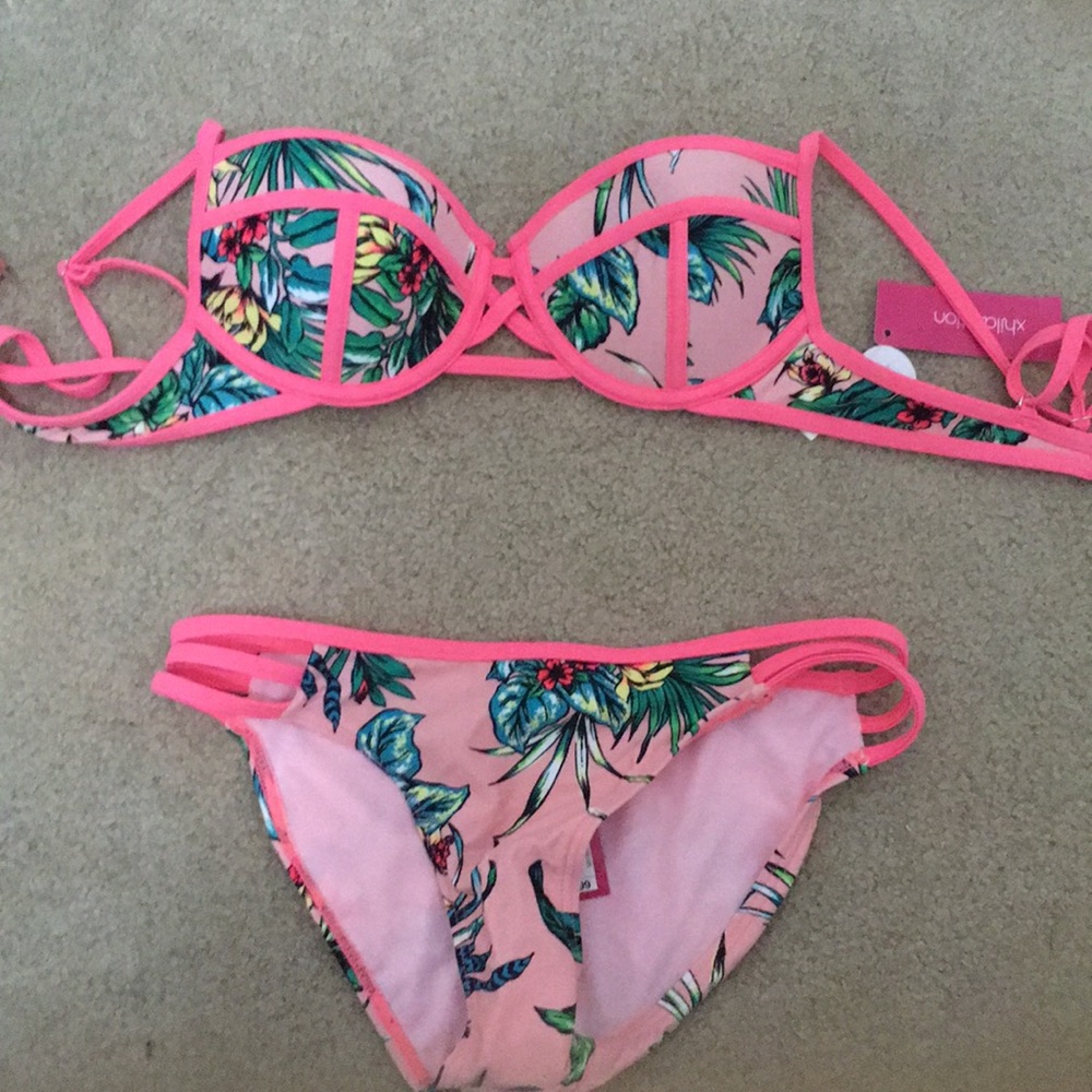 Target Xhilaration bikini tropical flowers print s
