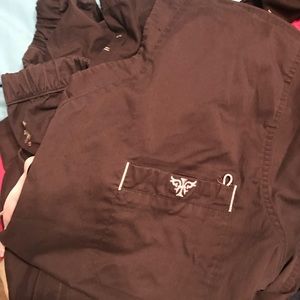 Med Couture scrub set. Brown and pink. XL. EUC