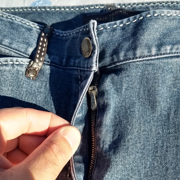 Elie Tahari Designer Blue Jeans 28 X 32 Leather Loops Embroidered - Picture 7 of 8