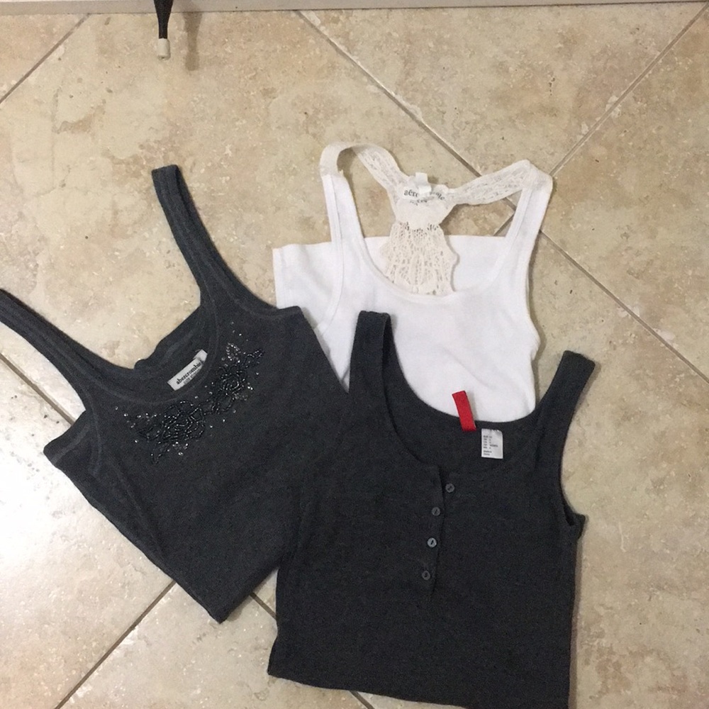 3 tank top BUNDle
