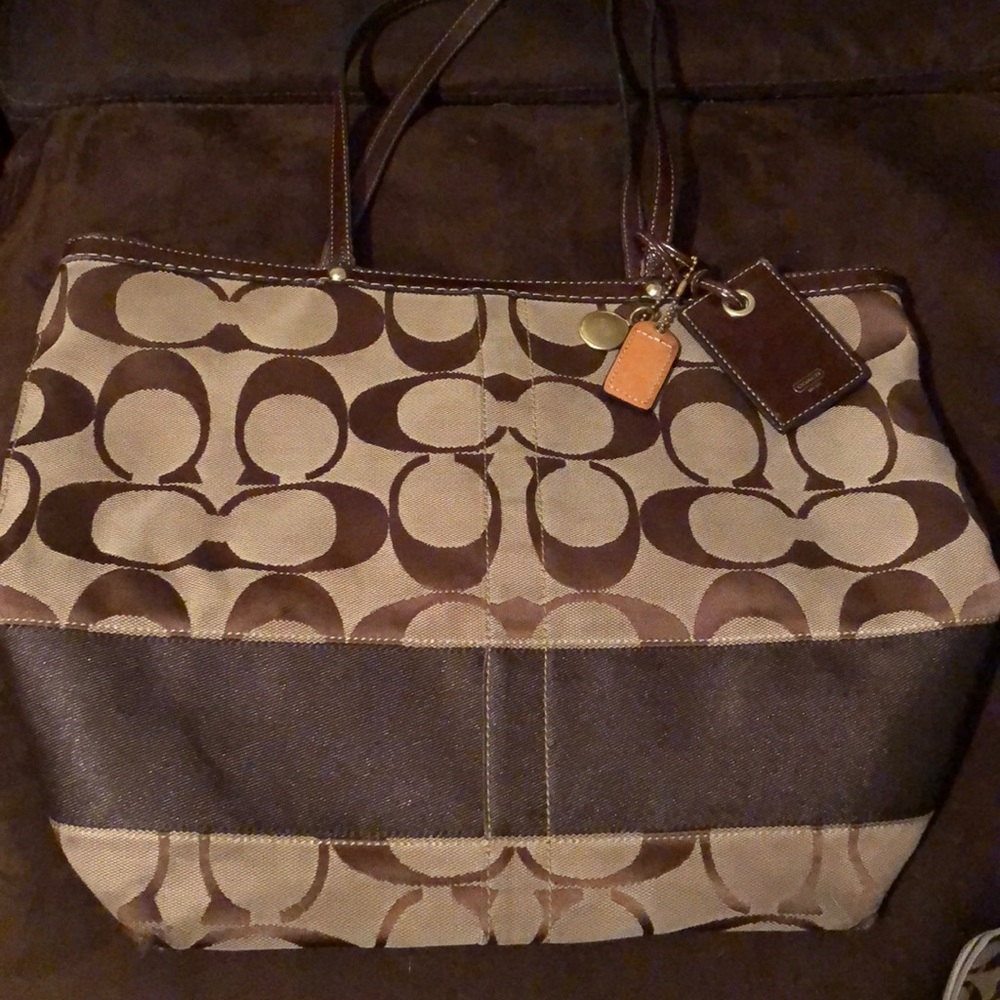 Coach Tote