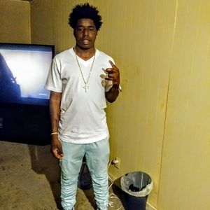 Meet your Posher, Chad