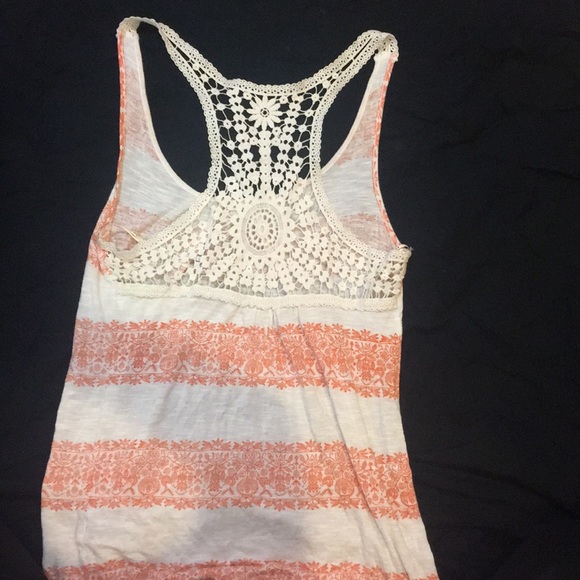 Laced & Pattern Top - Picture 2 of 2