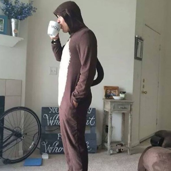 Meet your Posher, Taylor - Picture 1 of 1