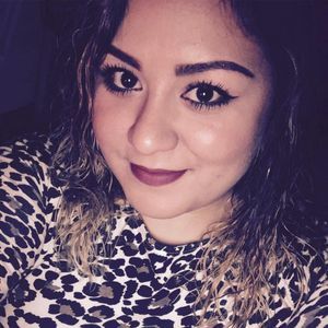 Meet your Posher, Nora