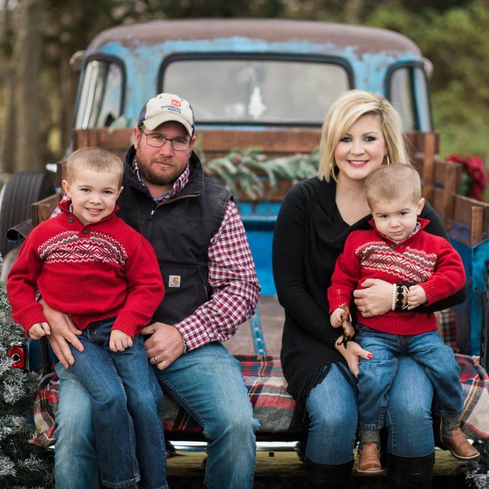 Meet your Posher, Carrie