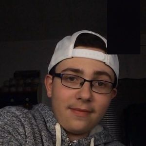 Meet your Posher, Colin