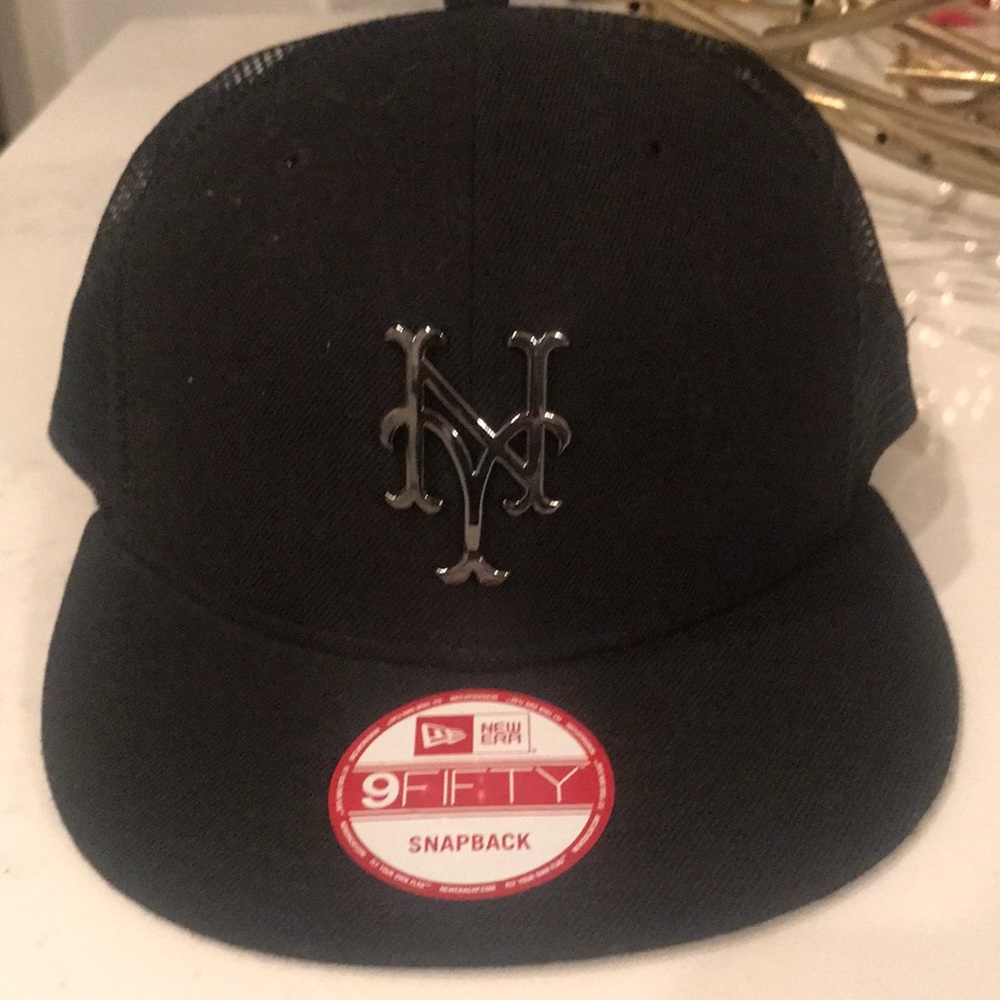 N.Y. Mets SnapBack