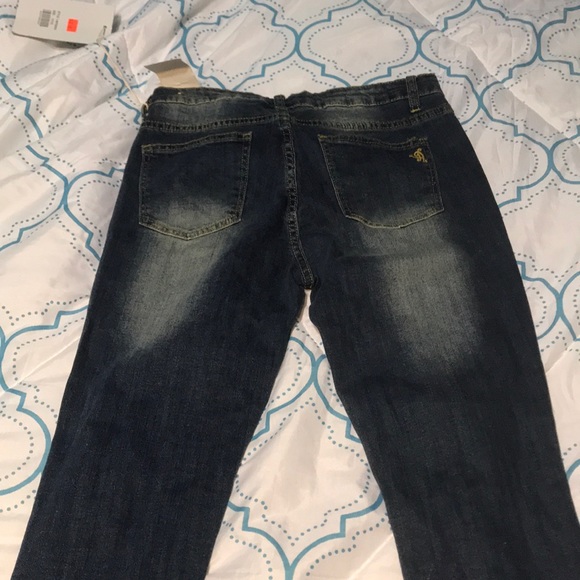 Jeans - Picture 2 of 4