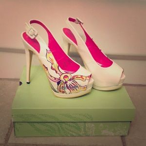Ed Hardy Pumps