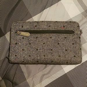 Thirty one wallet