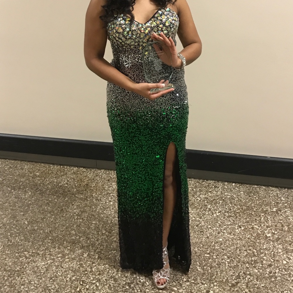 Prom dress