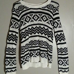 Black and white sweater abstract pattern