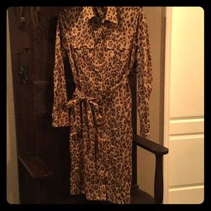 Knee length animal print Ralph Lauren Dress size 8