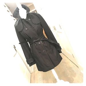 Burberry London Trench Coat Size 8