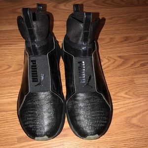 Athletic Puma running  sneakers