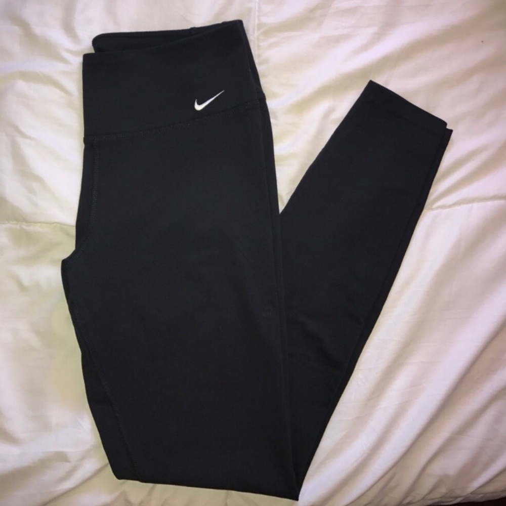 Nike dri fit leggings